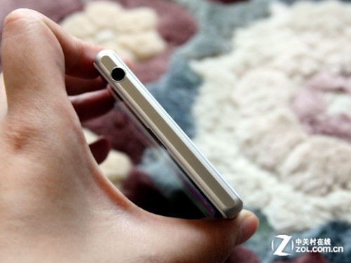 2070万像素G镜头 索尼Xperia Z1全面评测 