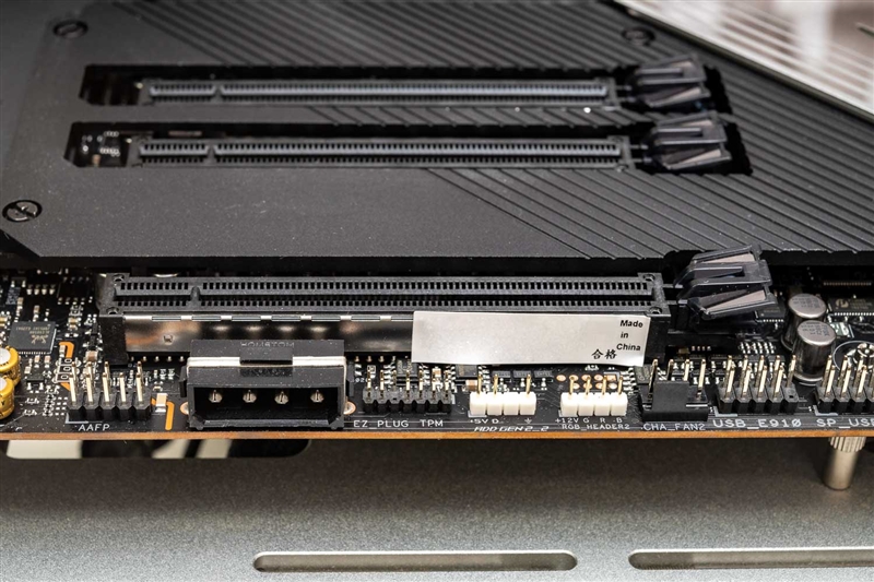 主说：你们是虫子！AMD 64核心撕裂者3990X深度测试