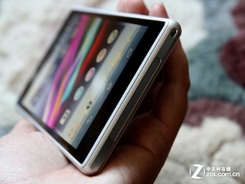 2070万像素G镜头 索尼Xperia Z1全面评测 