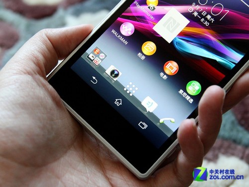 2070万像素G镜头 索尼Xperia Z1全面评测 