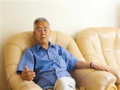 云南89岁副部级退休高官：要让官员没有权力去腐败
