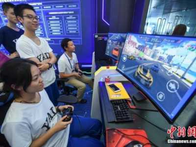 娱乐场所电子游戏设备非法定节假日不得向未成年人提供